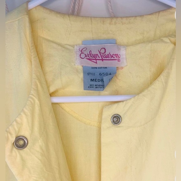 Adorable Pastel Yellow One piece Romper Playsuit - Picture 3 of 4